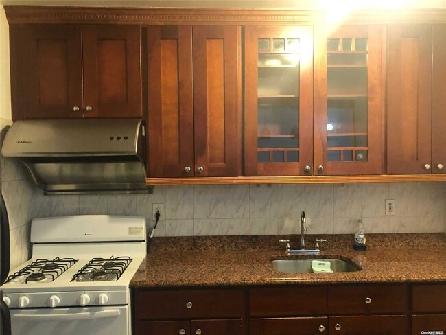 Photo - 45-41-45163 163rd St Unit 2Fl