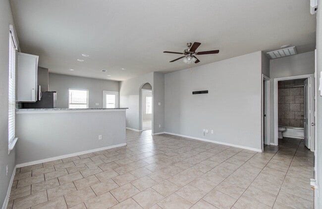 Photo - 7427 French Quarter Ct