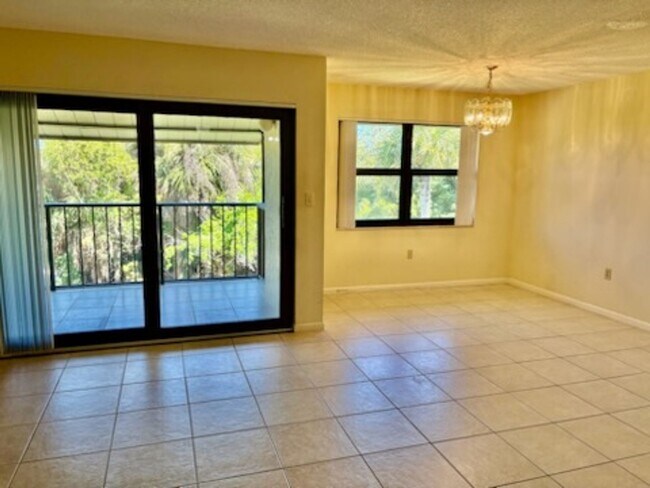 Photo - Tropic schooner