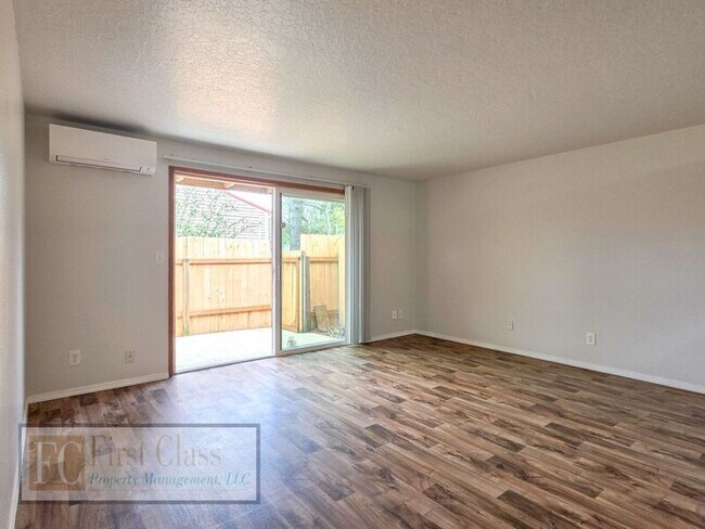 Photo - 9555 SW Hall Blvd Unit 22