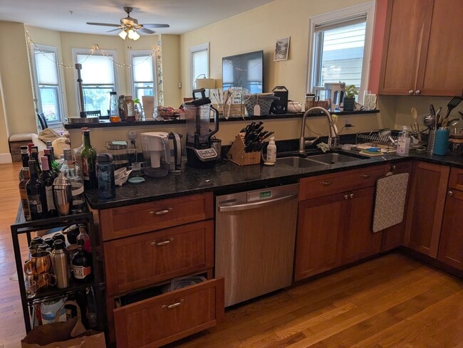 Photo - 40 Prince St Unit 40A