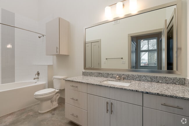 2BR, 2BA -1240SF | Gardenia LW