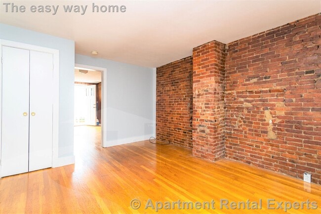 Building Photo - 58 Atherton St Unit #1R