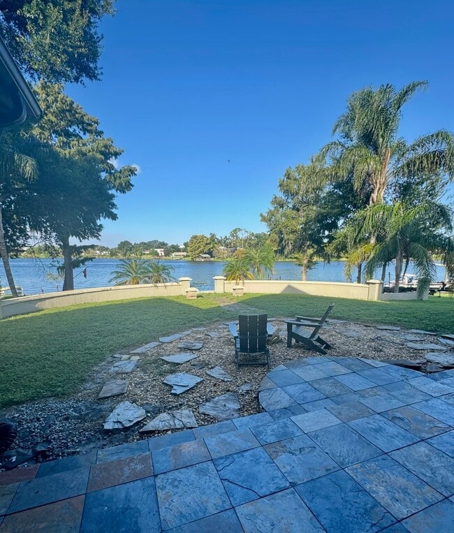 Photo - 406 Lillian Dr