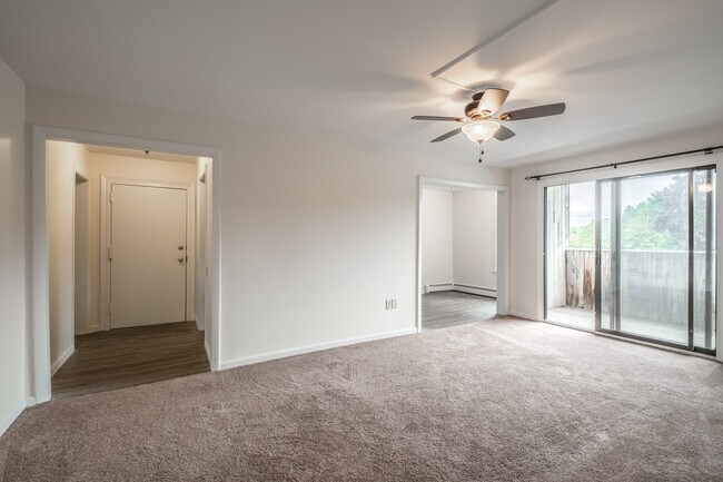 Stillwater Village Apartments