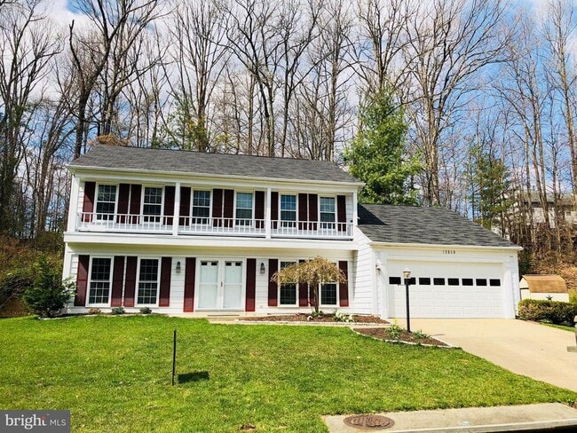 Photo - 15860 Montview Dr House