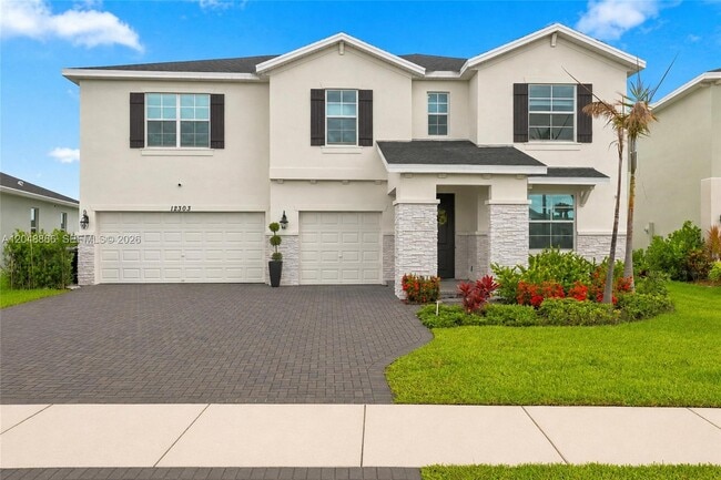 Building Photo - 12303 SW Roma Cir