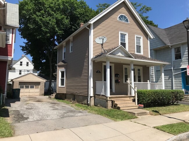 Photo - 88 Asbury St Unidad #1