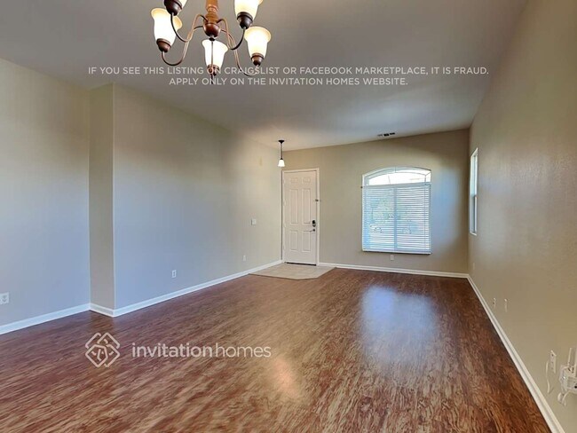 Photo - 1704 Carswell Ln