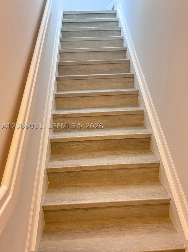5980 W Sample Rd Unit 301