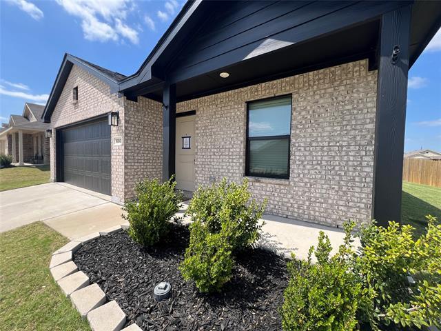 Photo - 1650 Woodbrook Dr