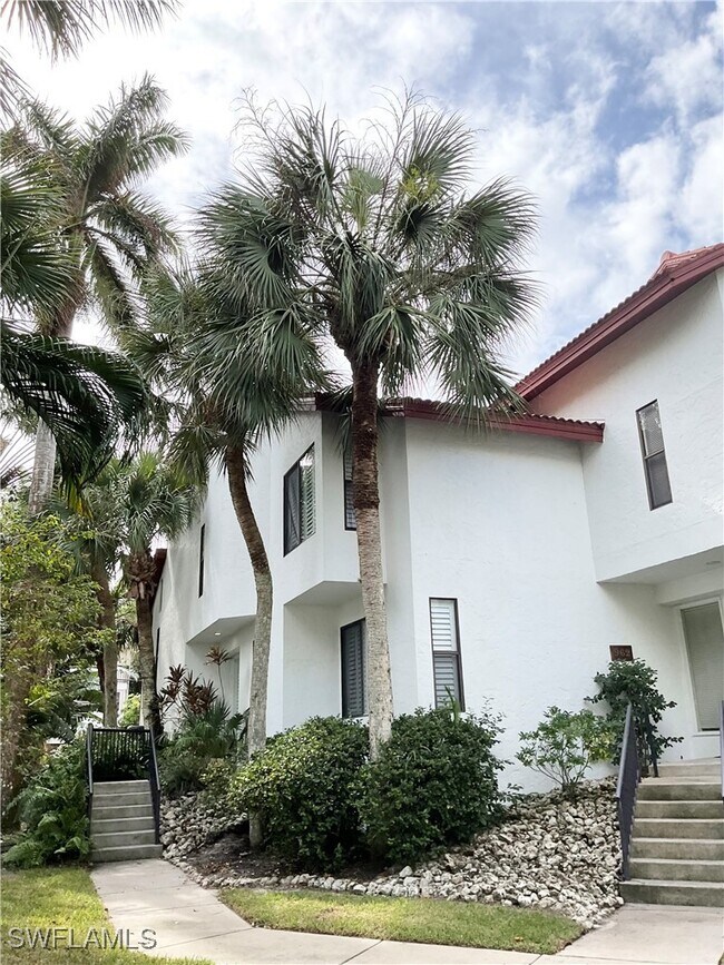 Photo - 964 8th Ave S Unidad B-2