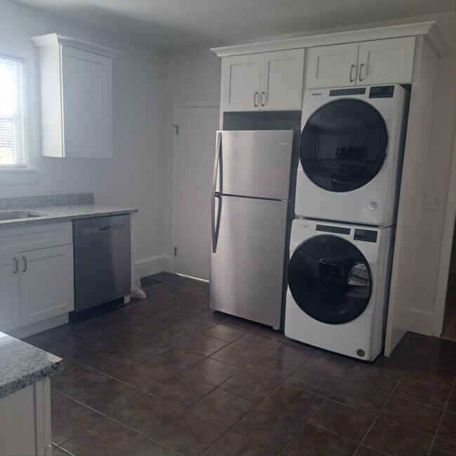 Freshly renovated kitchen, all appliances and cabinets, including in unit, washer and dryer - 12 Tiffany St Apartments Unit 1st Floor