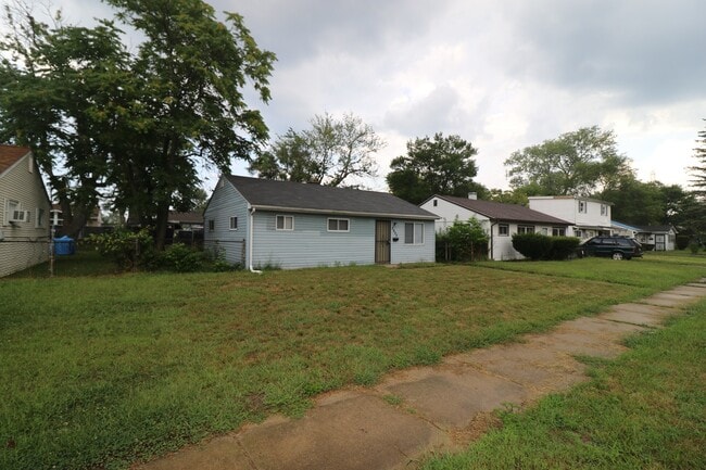 Photo - Home Close to Highway