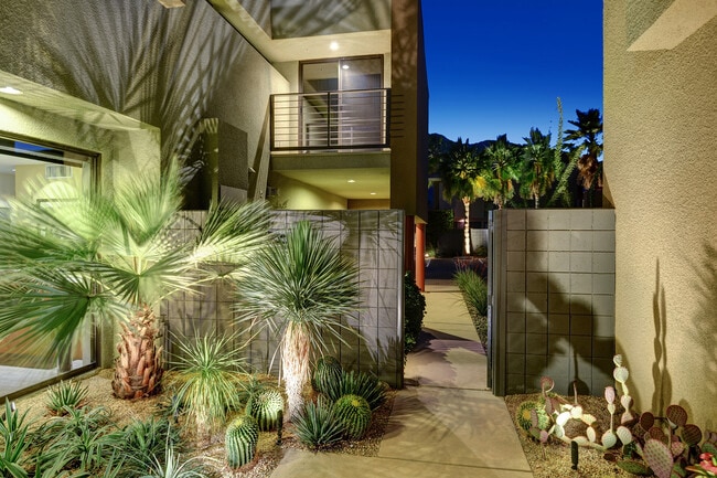 Photo - 1536 E Baristo Rd