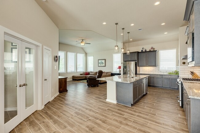 Photo - 12917 Ocean Breeze Ln