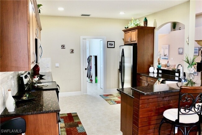 Building Photo - 15474 Los Reyes Ln