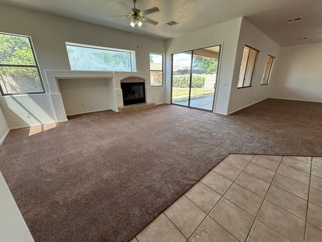 Photo - 2120 E Flintlock Way