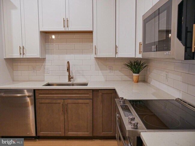Photo - 44691 Wellfleet Dr Unit 201
