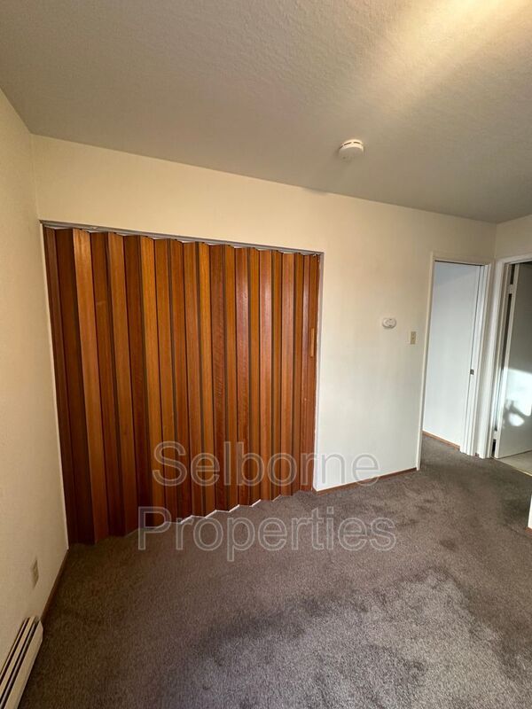Photo - 443 Lee St