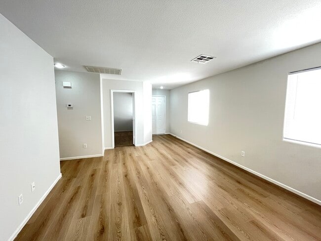 Photo - Carry Over Showing: This property has been...