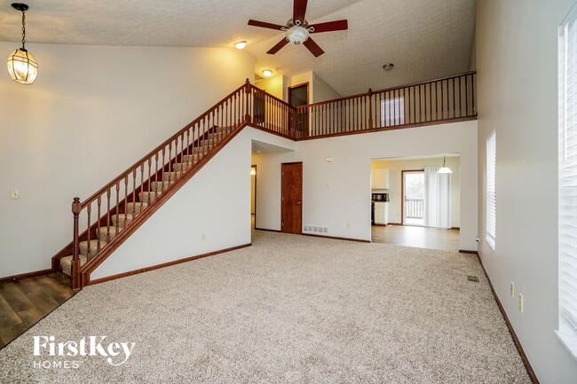 Photo - 455 Dover Pond Dr