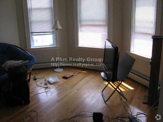 Building Photo - 2 Buckley Ave Unit 2 Rental