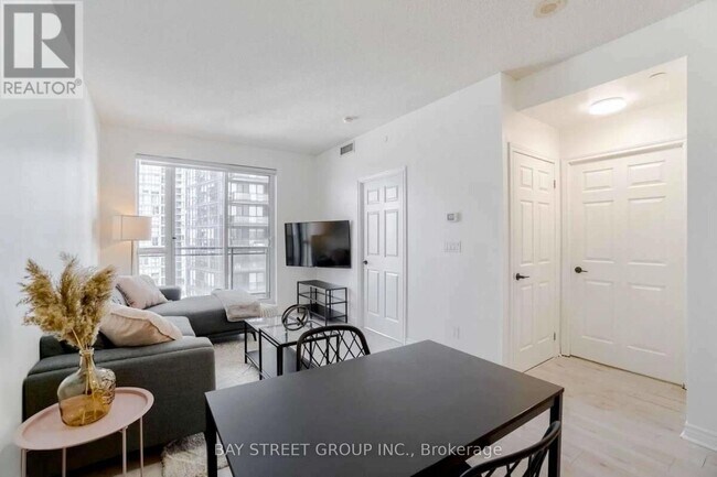 Photo - 4011 Brickstone Mews Unit 2604