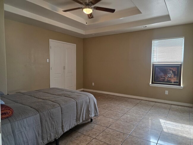 Photo - 1424 Franc Cigarroa Drive