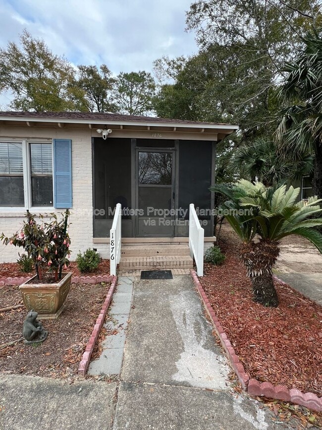 Photo - 1876 N Baylen St