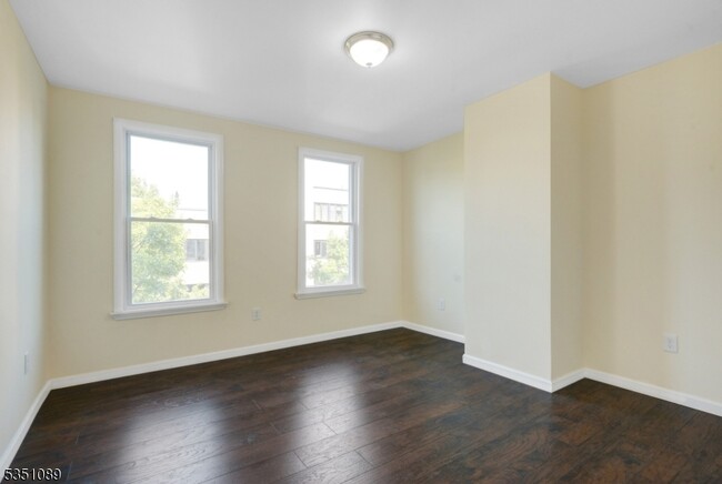 Photo - 83 Summit Ave Apartment Unit 3A
