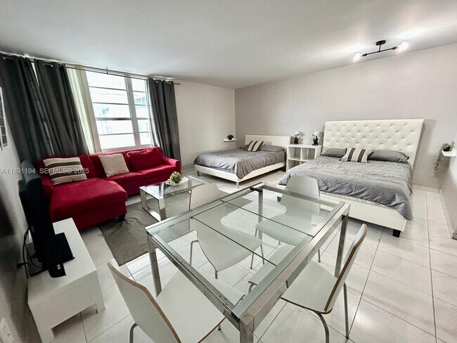 Building Photo - 100 Lincoln Rd Unit 1616