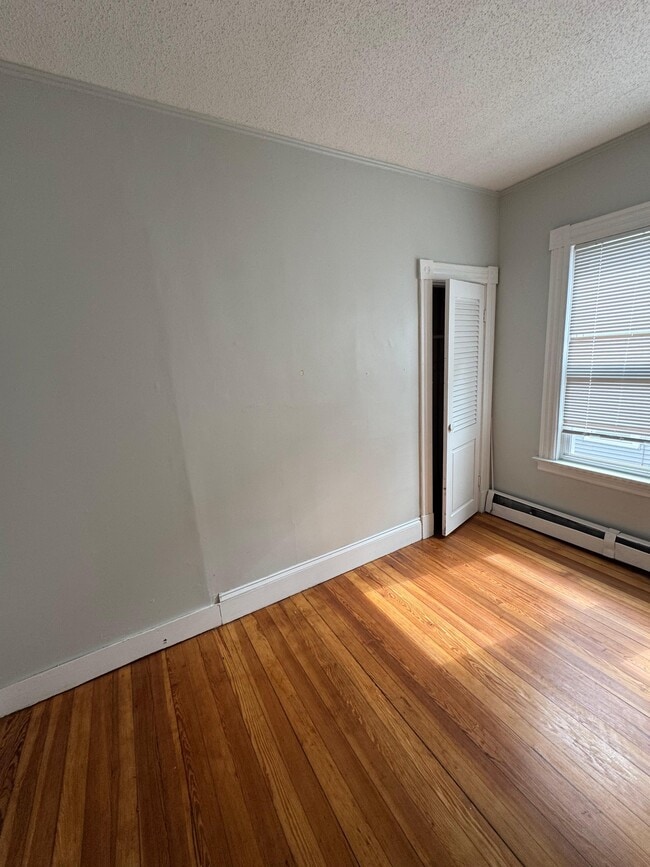 Photo - 195 Edgewood St Unit 2