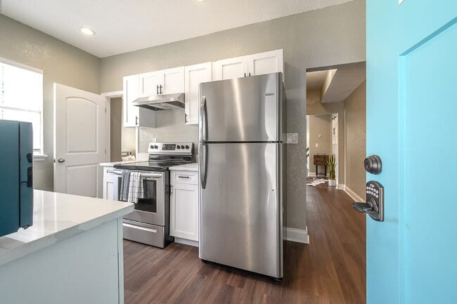 Photo - 2501 W North B St Unidad FL1-ID1053133P