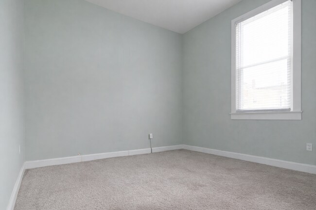 Photo - 523 Park Ave Unit 105