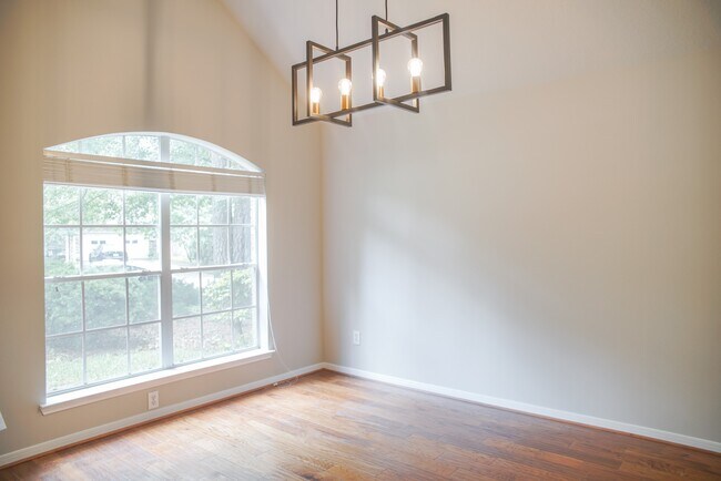 Photo - 91 N Willow Point Cir