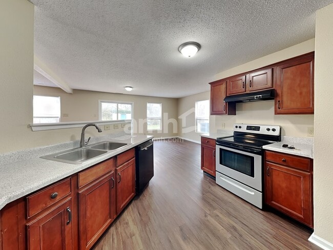 Photo - 933 Balto Dr