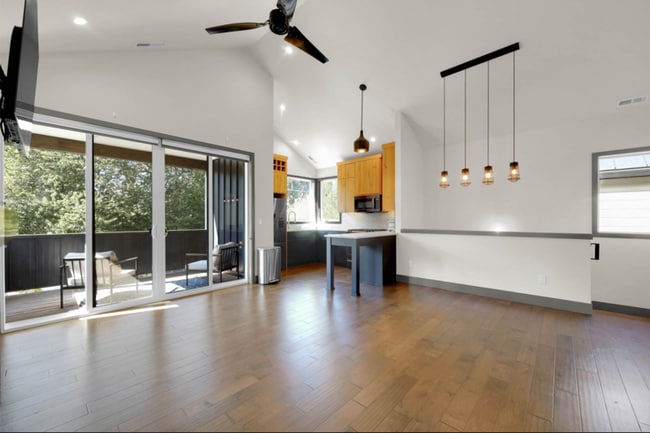 Photo - 1909 Elkhorn Dr