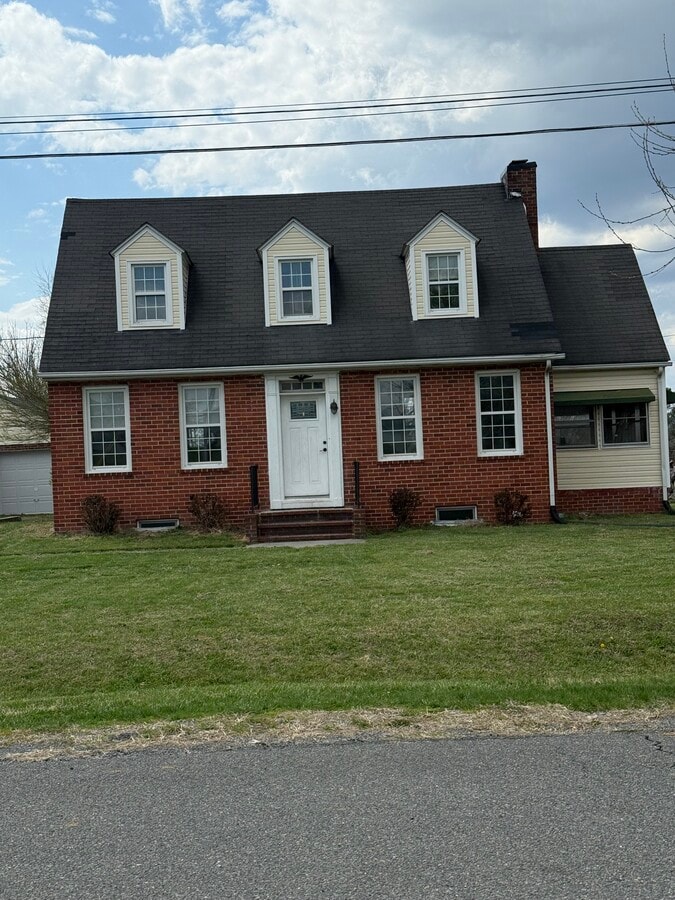 Photo - 129 Garber Ln