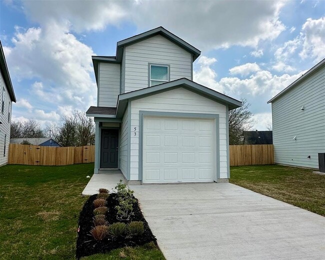 53 Trinity Cir