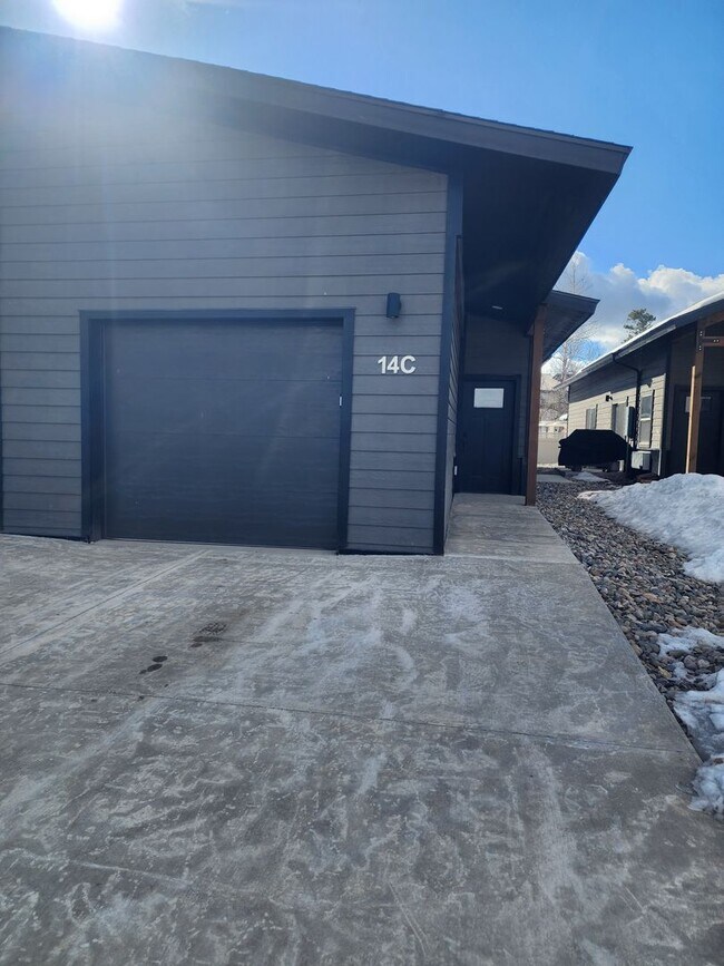 3500 W U.S. Hwy 160