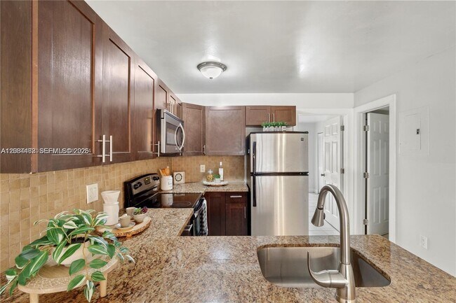 Photo - 7241 Miami Lakes Dr Unit D19