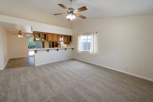 Photo - 2123 Mansfield Ct