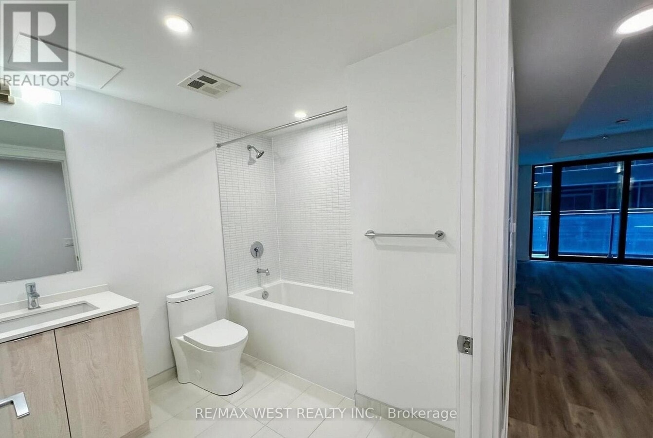 Photo - 1 Jarvis St Unité 717