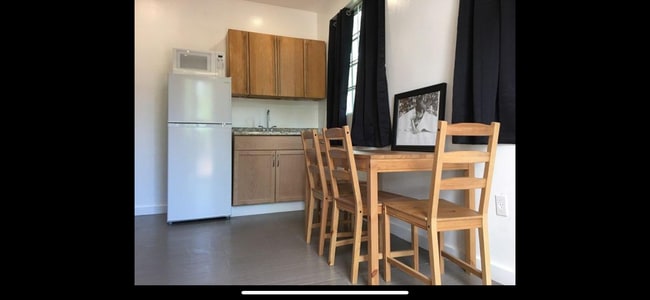 Photo - 2400 SW 1st Ave Unidad Studio