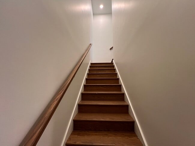 Photo - 1131 W Winona St