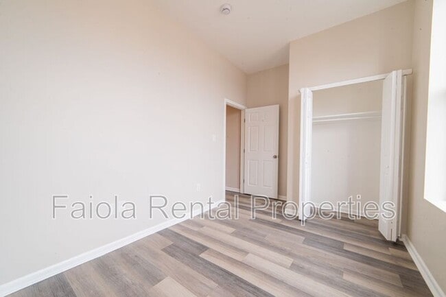 Photo - 112 N High St Unit Apt C2