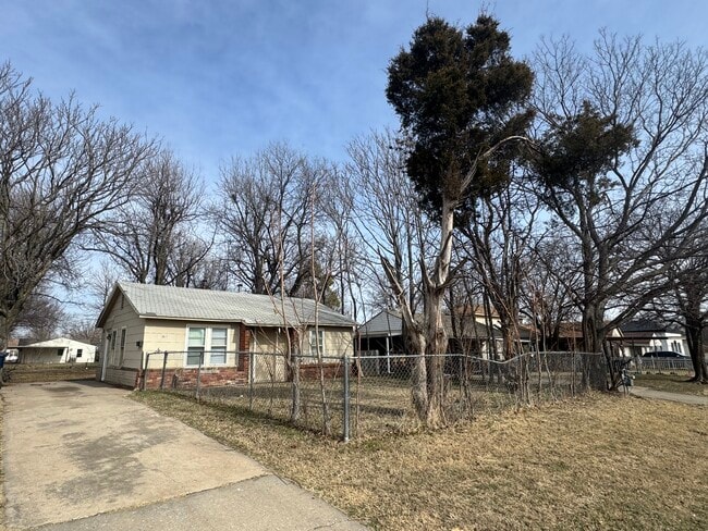 Photo - 2517 SW 42nd St