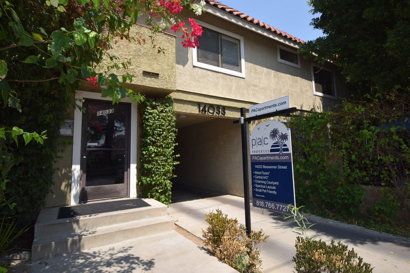 Photo - 14033 Bessemer St Unidad 103