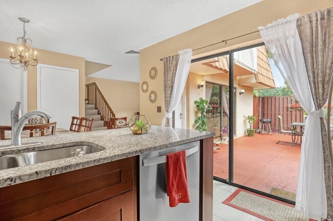 Photo - 728 Mill Valley Pl